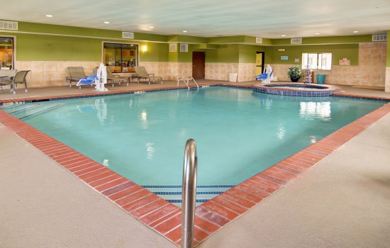 Comfort Suites Lindale Tyler North - Pool